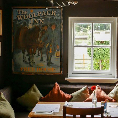 The Woolpack Inn Wavehorne 外观 照片